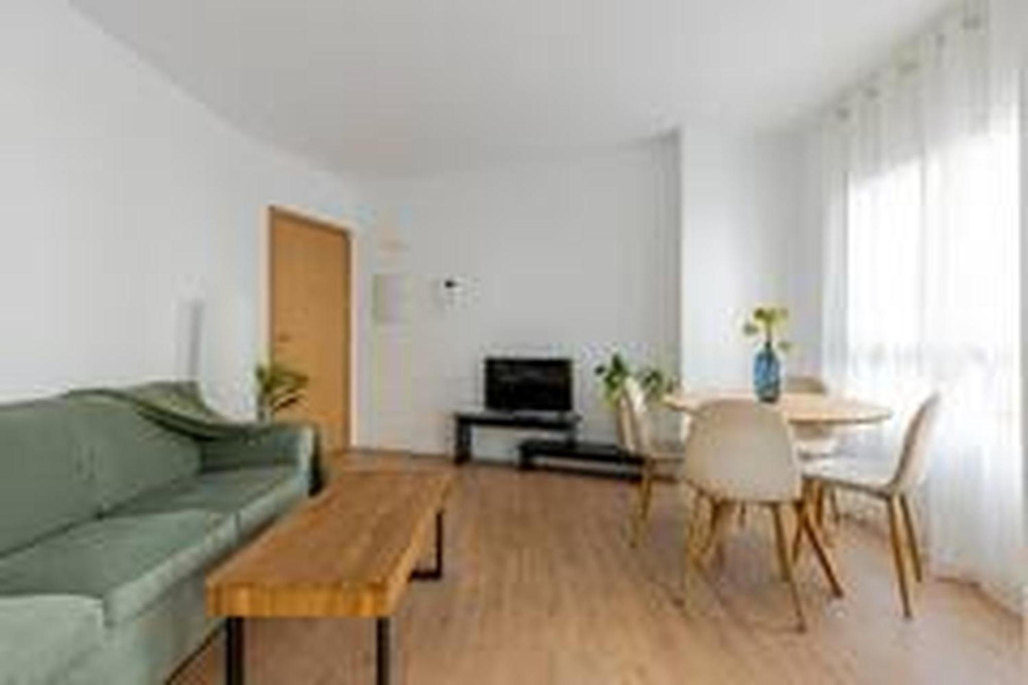 Apartamentos Nuevo Con Aire Y Wifi Águilas Dış mekan fotoğraf
